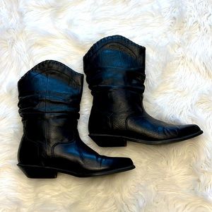 Zodiac Black Leather Boots…. Size 9.1/2